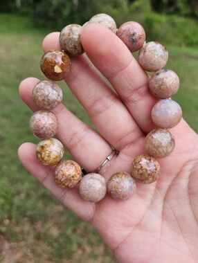 flower agate bracelet 12mm